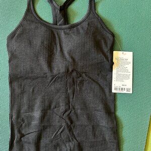 Lululemon Ebb to street Tank Top Light Support, B/C Cup Size 6 Black